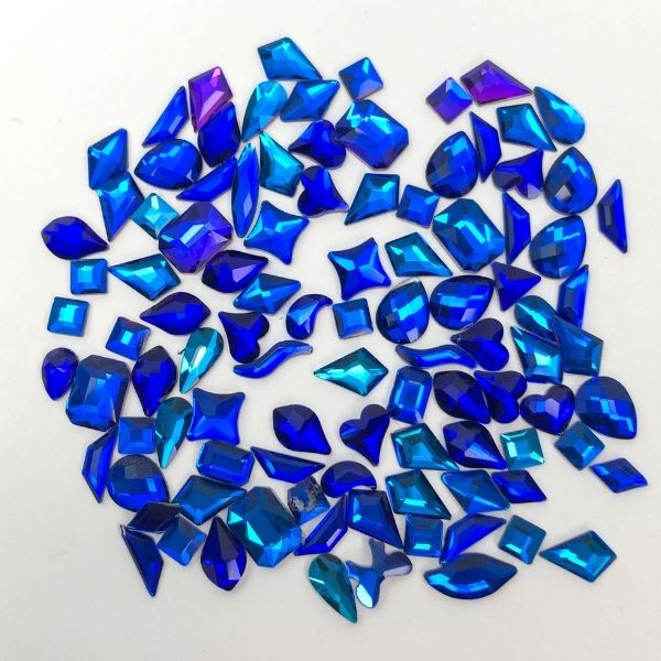 Dainty Flat Back Sea Blue Gems