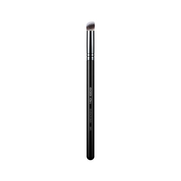 Eigshow Concealer Brush E873