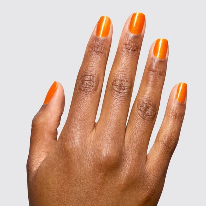 OPI Infinite Shine 15ml M&Ms 2026 - Jingle Bell Crunch
